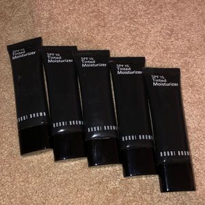 Bobbi Brown Tinted Moisturizer SPF 15
